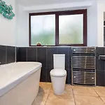 3 Bed In Oc-sz502 Eskdale
