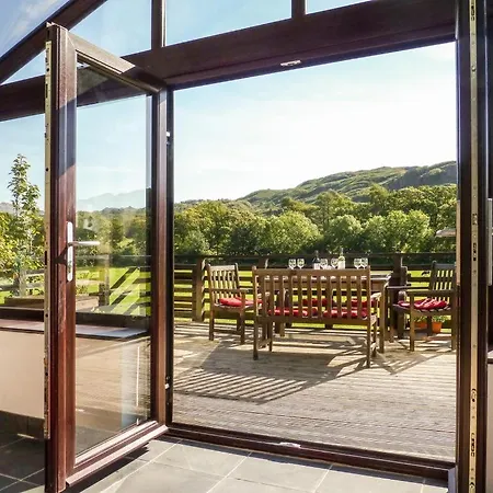 3 Bed In Boot Sz502 *